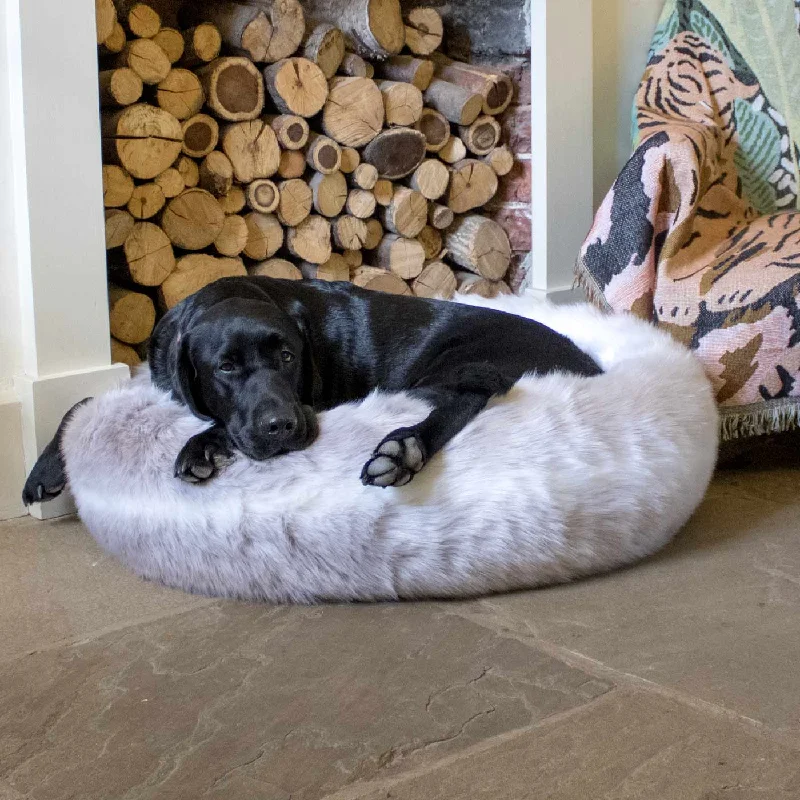 Calming Anti-Anxiety Donut Bed in Reindeer Faux Fur by Lords & Labradors