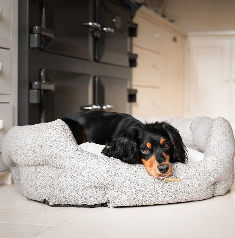 Essentials Herdwick Oval Bed in Pebble by Lords & Labradors